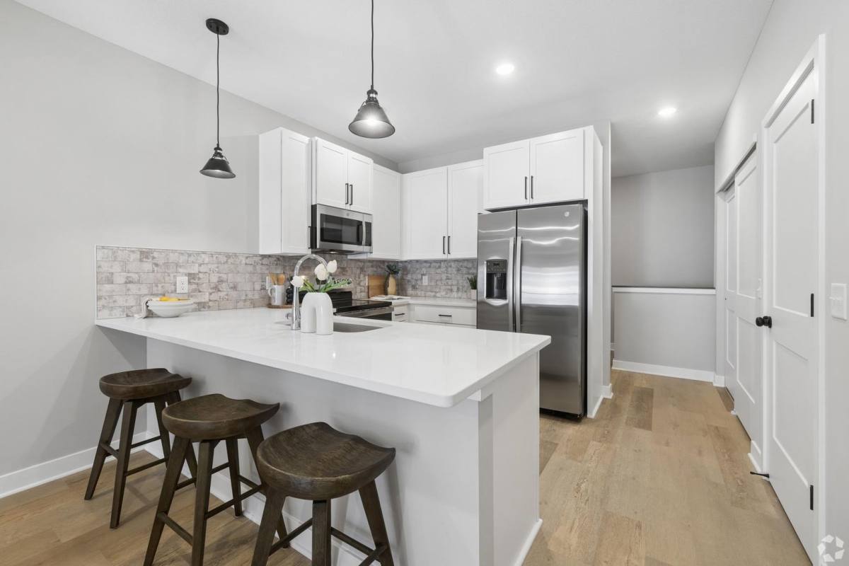 Townhouse for rent at Oneka Fields Townhomes B, 15853 Goodview Ave N, Hugo, MN 55038