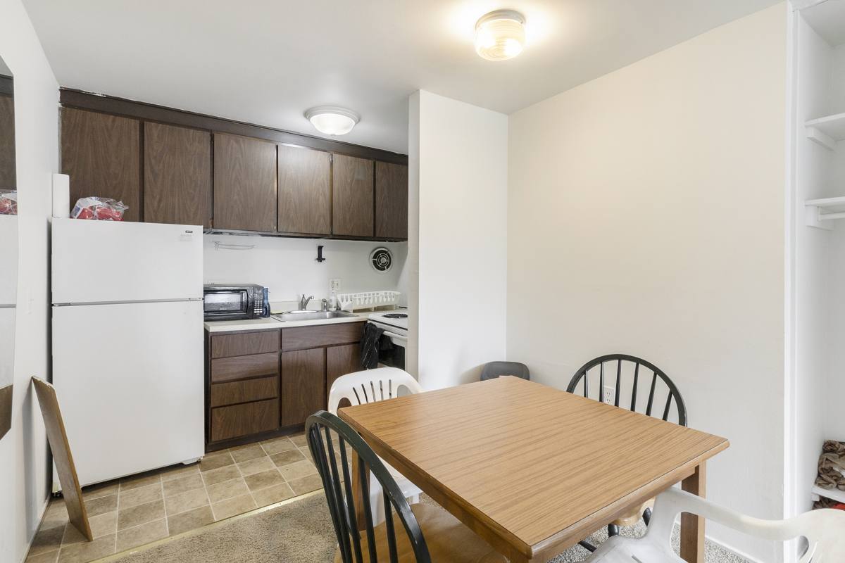 Apartment for rent at 1327 Wilmot #6, Ann Arbor, MI 48104