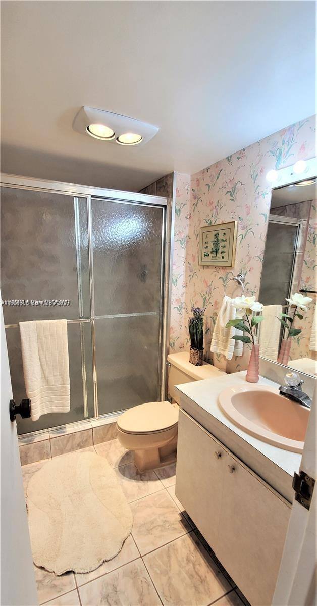 Apartment for rent at 100 Bayview Dr #603, North Miami Beach, FL 33160