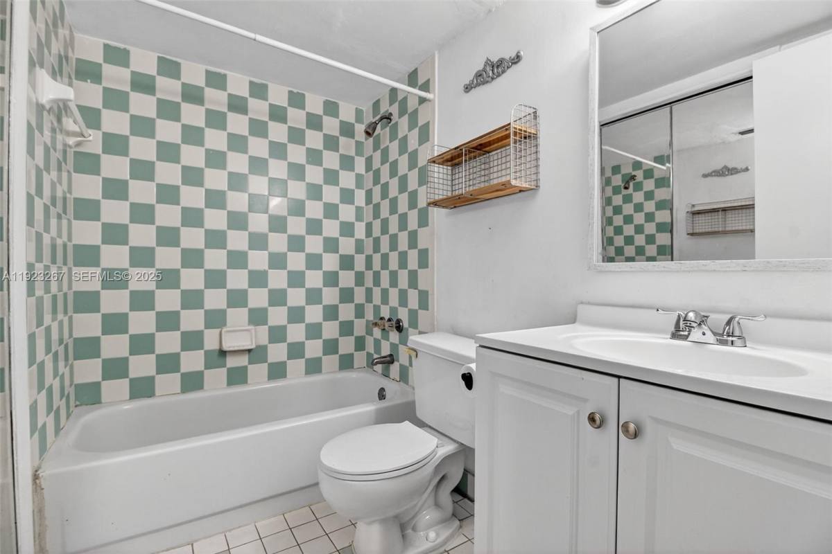 Apartment for rent at 11309 SW 200th St #11309209C, Miami, FL 33157