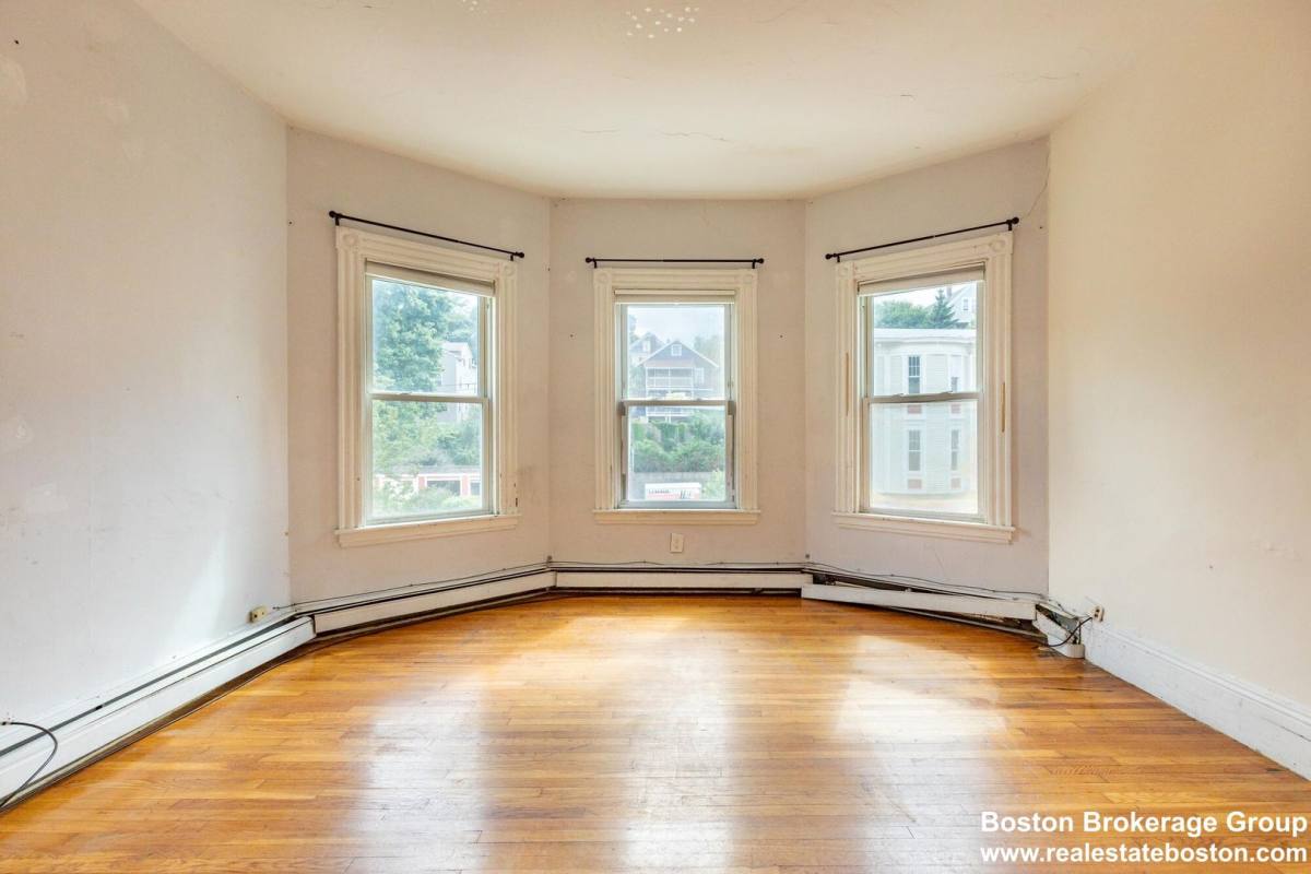 Apartment for rent at 59 Hillside St #13, Roxbury Crossing, MA 02120