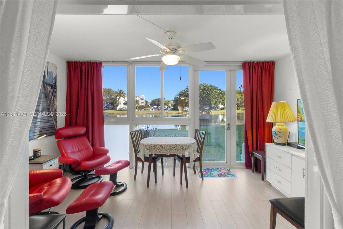 Condo for rent at 1018 Durham A, Deerfield Beach, FL 33442