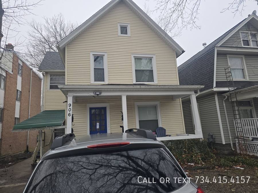 Apartment for rent at 906 Packard St #4, Ann Arbor, MI 48104