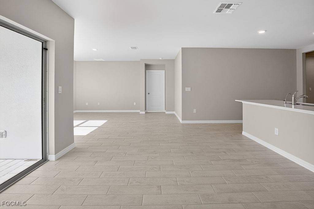 Apartment for rent at 553 Kingsbury Lane #553, Lehigh Acres, FL 33974