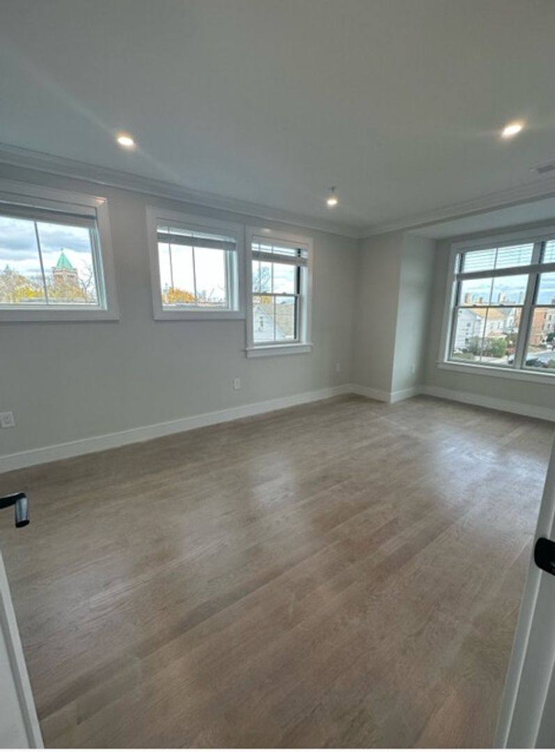 Apartment for rent at 13 Greylock Rd #4, Allston, MA 02134