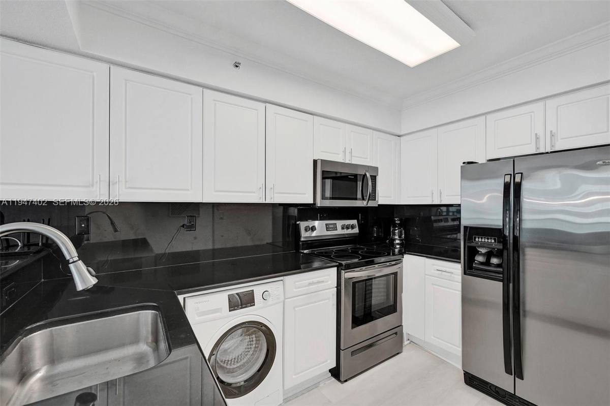 Condo for rent at 2501 S Ocean Dr #905, Hollywood, FL 33019