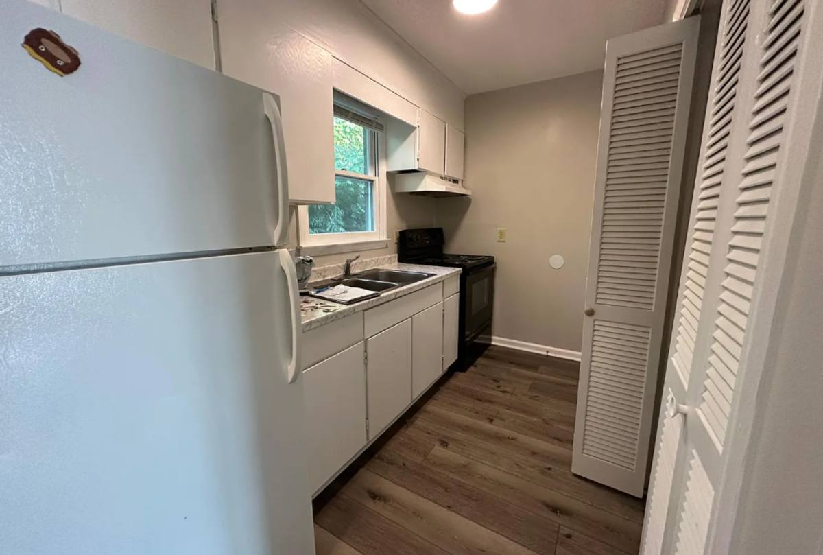 Apartment for rent at 115 College St, Thomasville, NC 27360