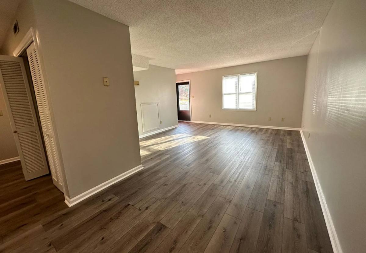 Apartment for rent at 115 College St, Thomasville, NC 27360