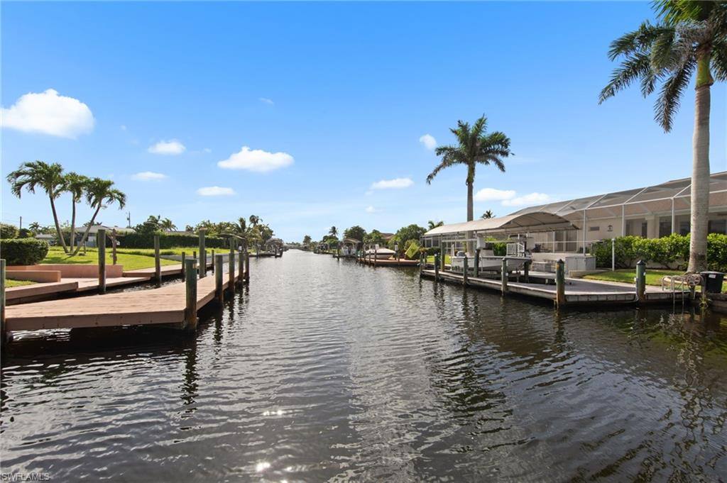 Apartment for rent at 170 SW 52nd St #170, Cape Coral, FL 33914