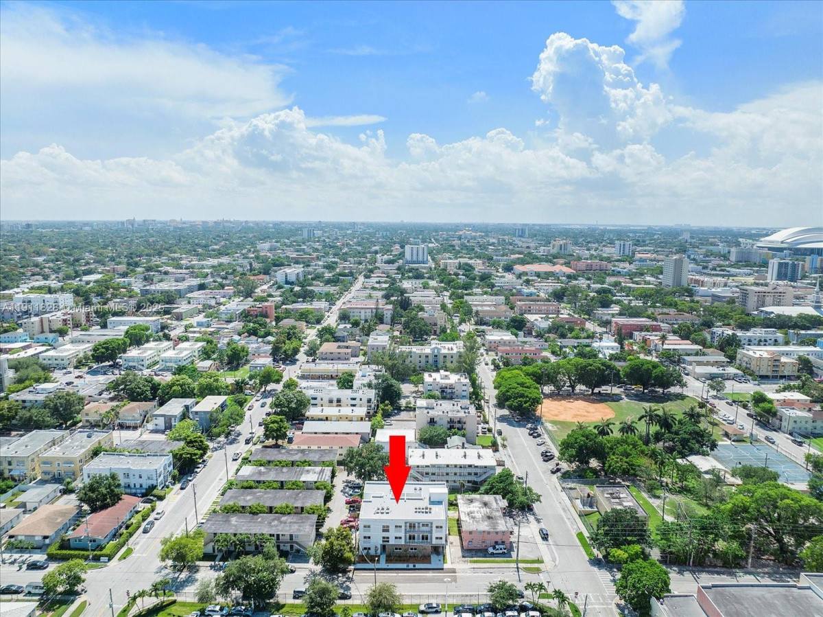 Apartment for rent at 420 SW 7th Ave #203, Miami, FL 33130