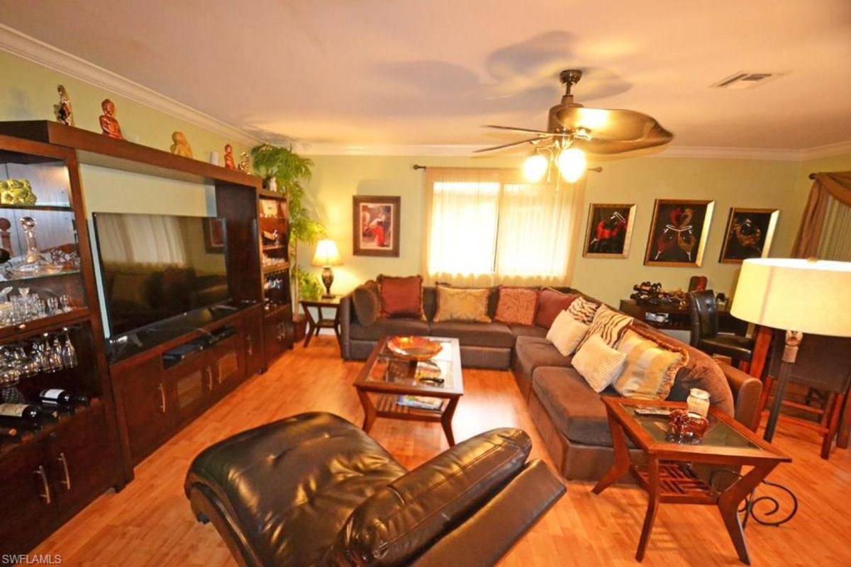 Townhouse for rent at 27750 Hacienda E Blvd, Bonita Springs, FL 34135