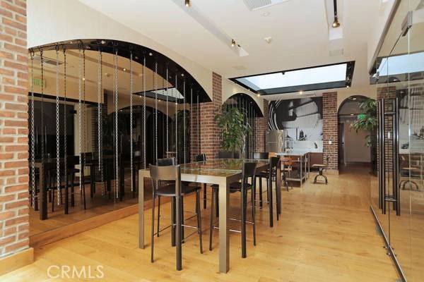 Apartment for rent at 460 S Spring St #1207, Los Angeles, CA 90013