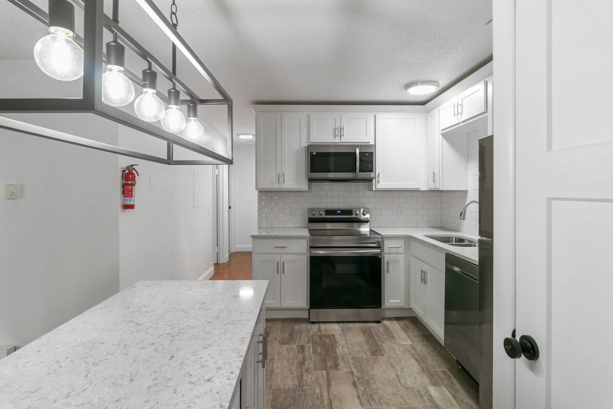 Apartment for rent at 511 Sprague Ave, Kalamazoo, MI 49006