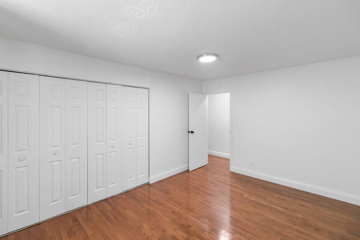 Apartment for rent at 511 Sprague Ave, Kalamazoo, MI 49006