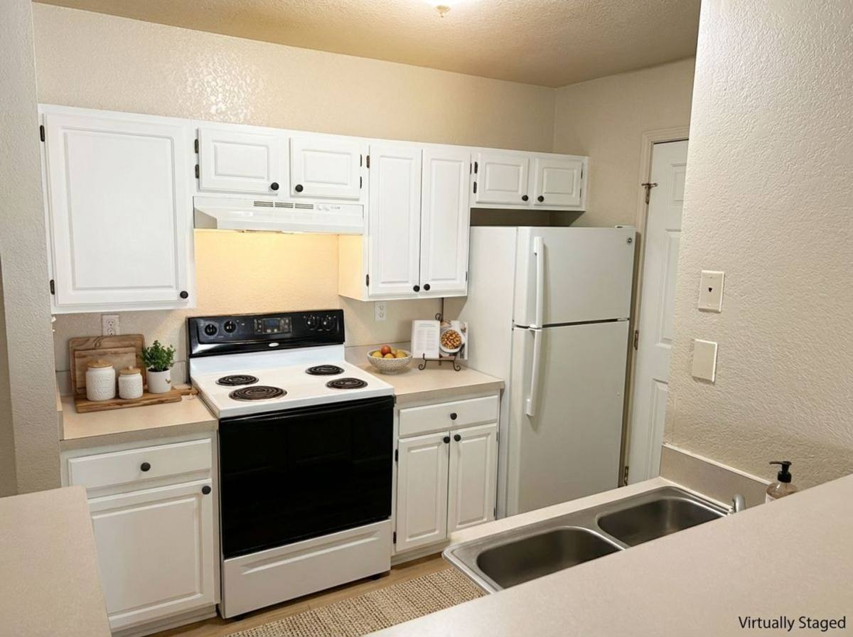 Apartment for rent at 1001 Clear Creek Trail, North Manchester, IN 46962