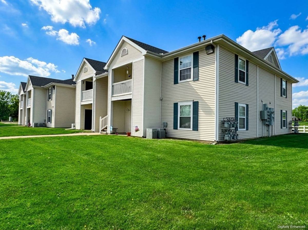 Apartment for rent at 1001 Clear Creek Trail, North Manchester, IN 46962