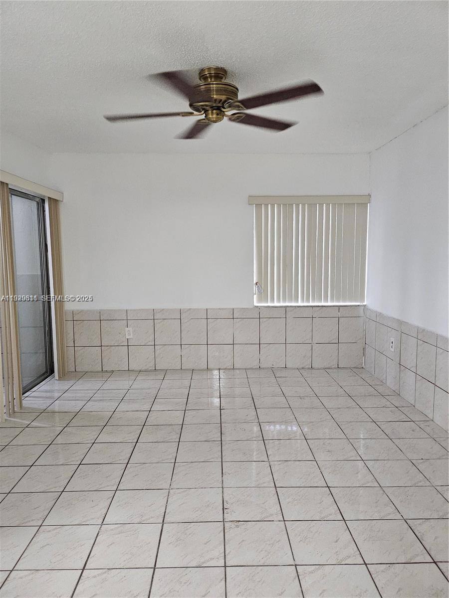 Apartment for rent at 10641 SW 108th Ave #106411H, Miami, FL 33176