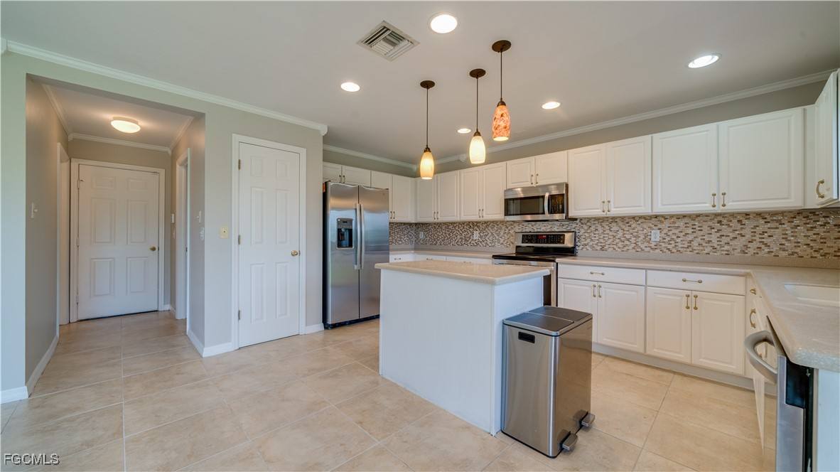 Apartment for rent at 8130 Fountain Mist Blvd, Lehigh Acres, FL 33972