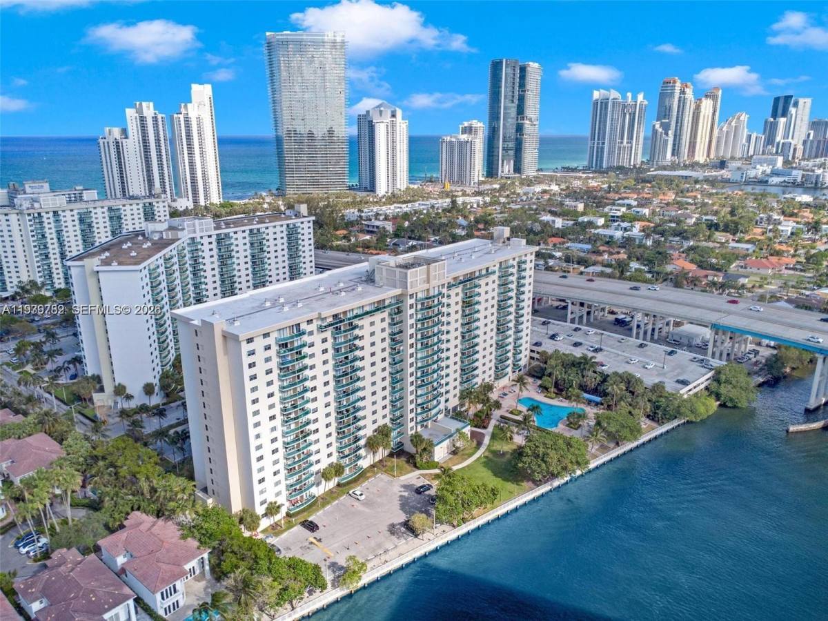 Apartment for rent at 19390 Collins Ave #302, North Miami Beach, FL 33160