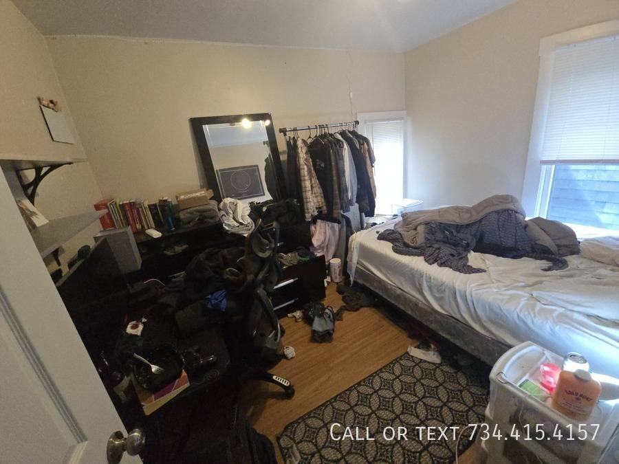 Apartment for rent at 906 Packard St #5, Ann Arbor, MI 48104