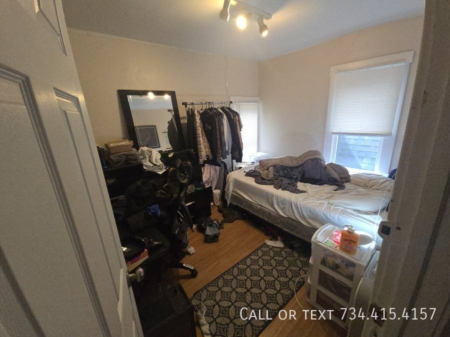 Apartment for rent at 906 Packard St #5, Ann Arbor, MI 48104