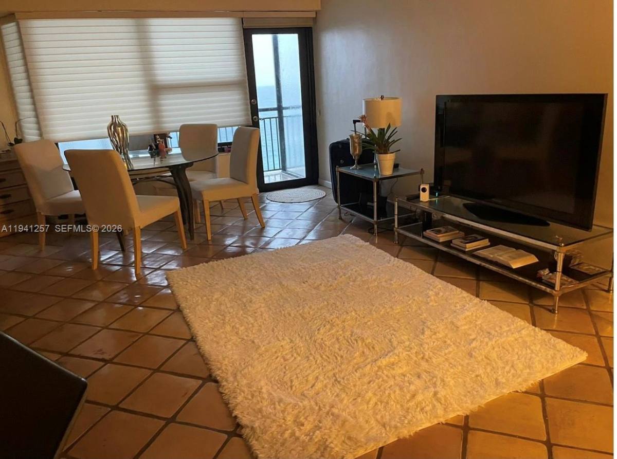 Apartment for rent at 3800 Galt Ocean Dr #1609, Fort Lauderdale, FL 33308