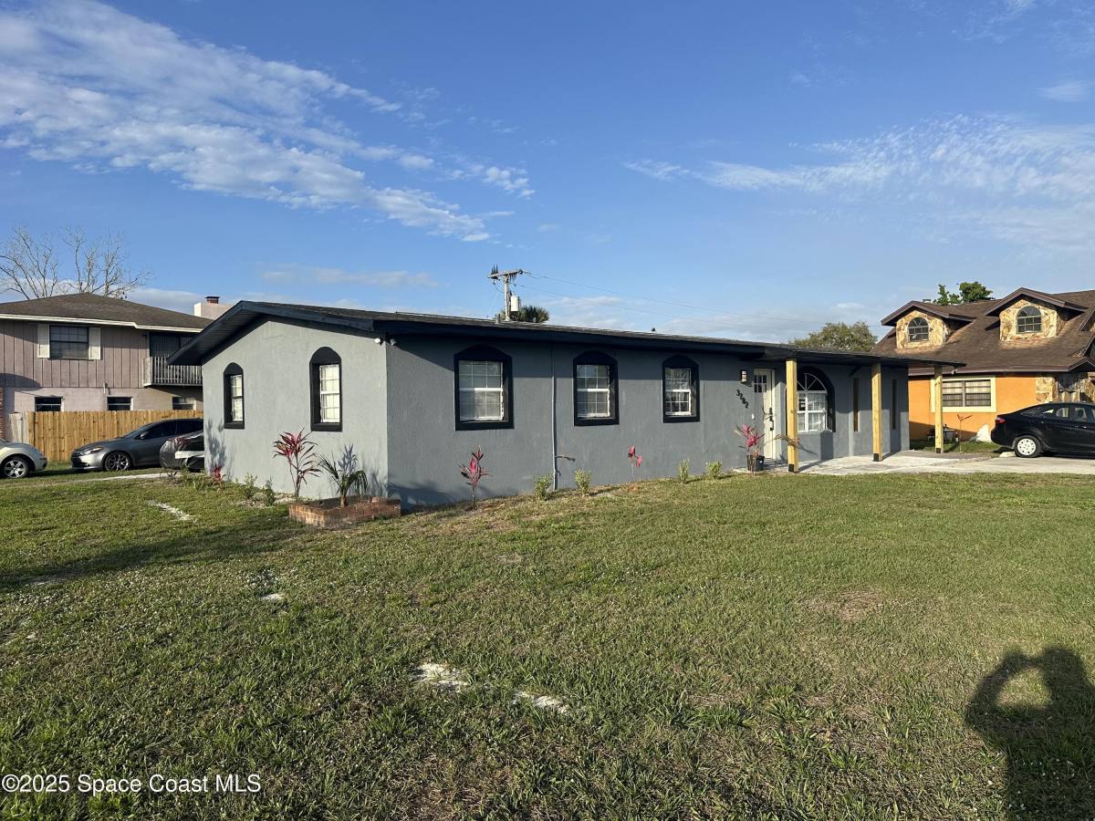 Apartment for rent at 3782 Catalina Dr, Cocoa, FL 32926