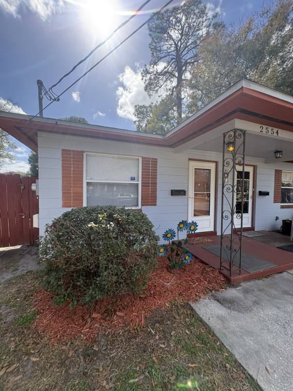 Apartment for rent at 2554 Ernest St, Jacksonville, FL 32221