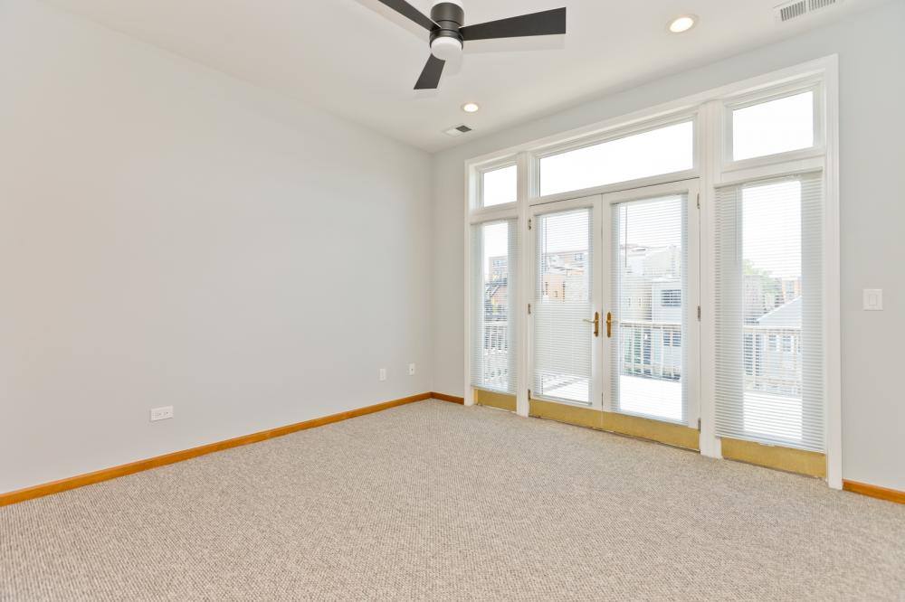 Apartment for rent at 2338 N Greenview Ave #3, Chicago, IL 60614
