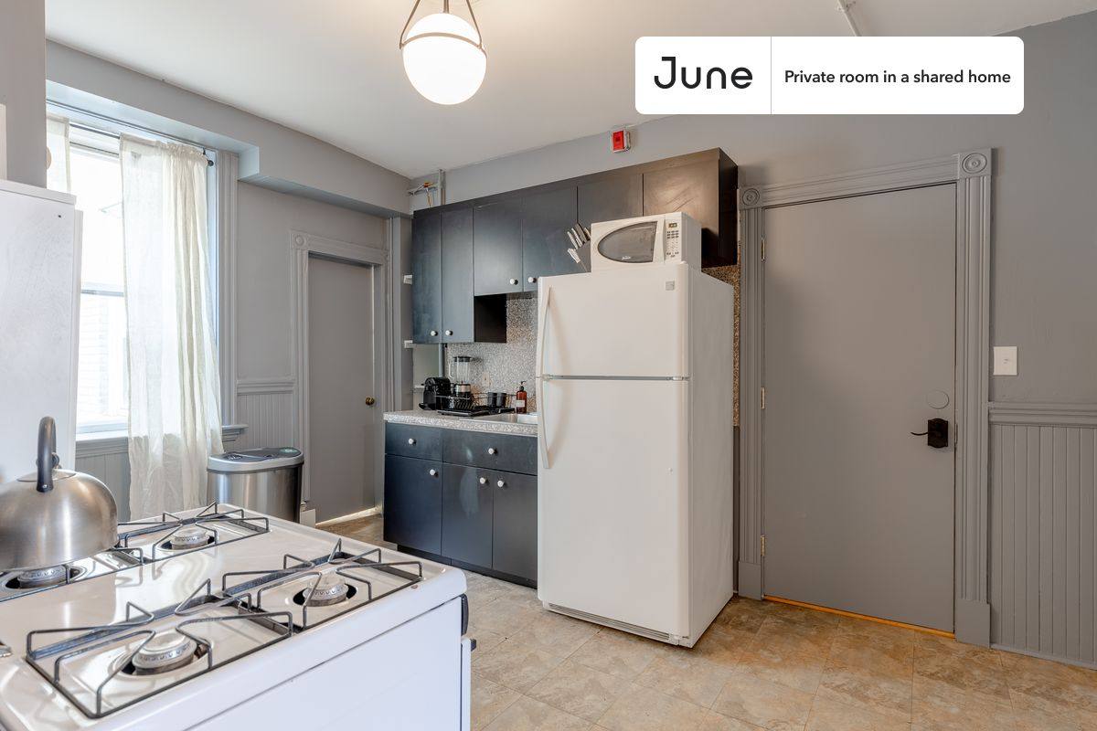 Apartment for rent at 452 Hanover St #B, Boston, MA 02113