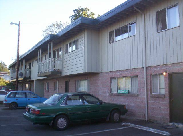 Apartment for rent at 229 S 2nd St #3, Springfield, OR 97477