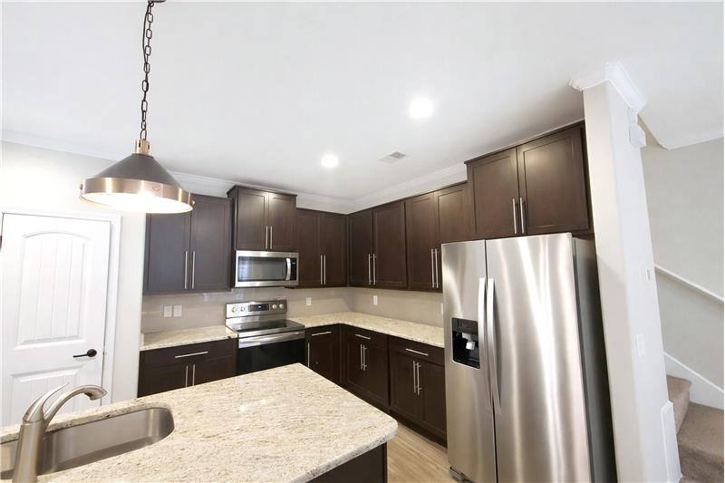 Townhouse for rent at 336 Sonoma Dr, Pooler, GA 31322