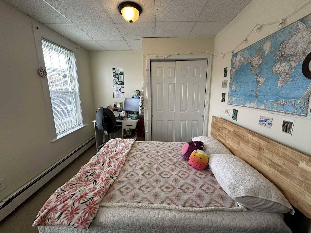 Apartment for rent at 58 Medford St, Somerville, MA 02143