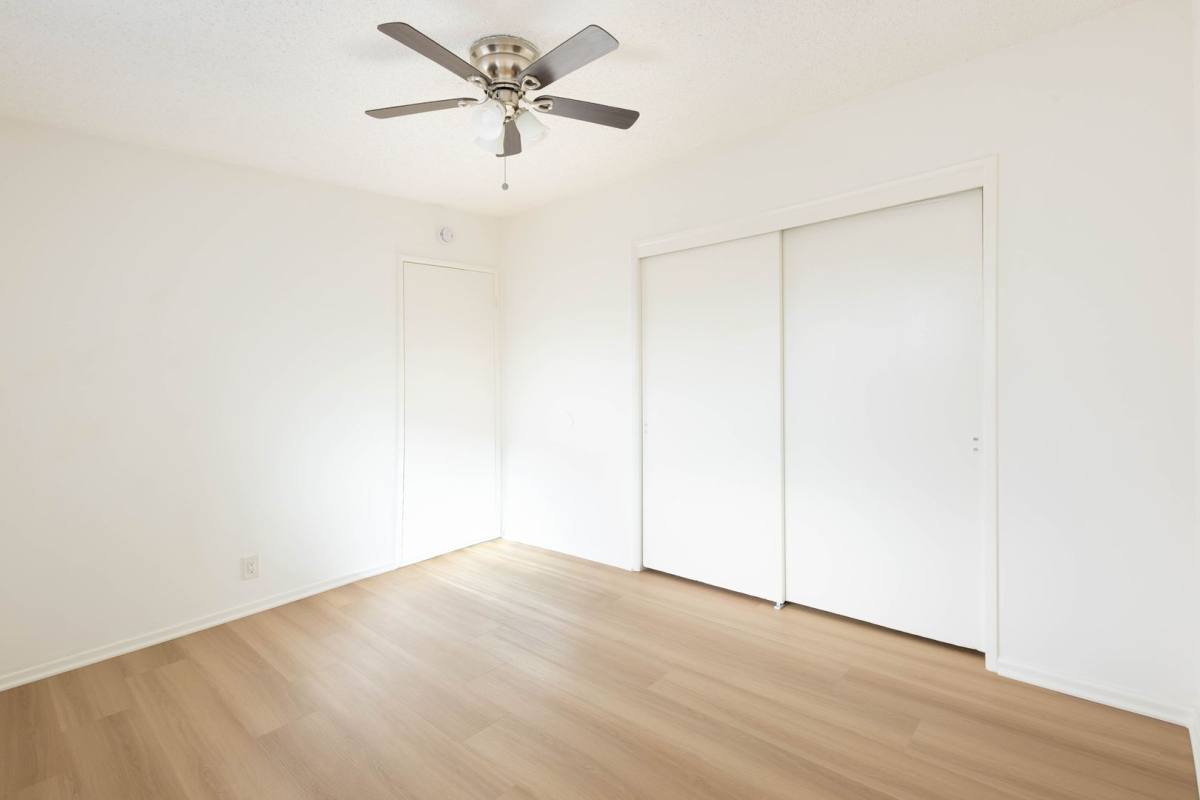 Apartment for rent at 11941 Acacia Ave, Hawthorne, CA 90250