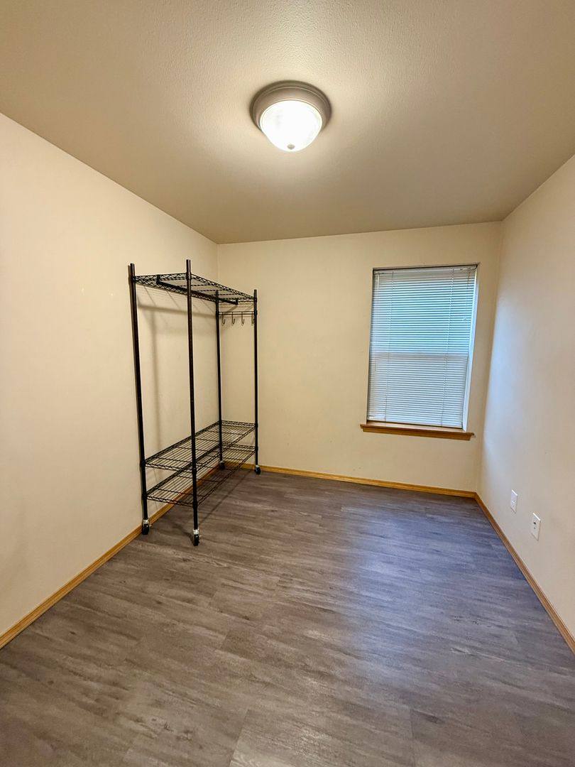 Apartment for rent at 1016 N Garden St, Bellingham, WA 98225