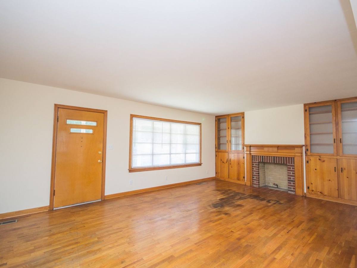 House for rent at 707 N Hine St, Athens, AL 35611
