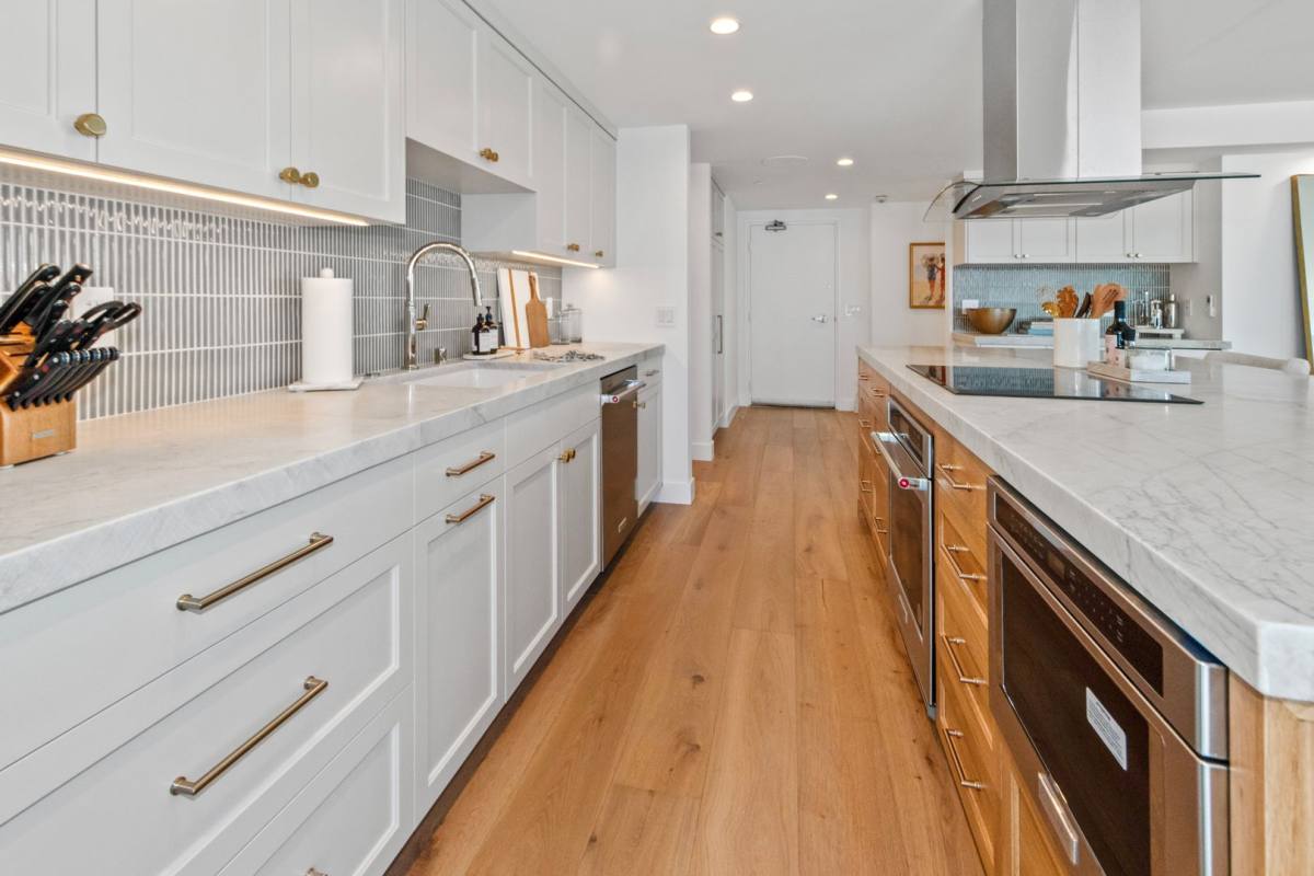 Apartment for rent at 1710 Avenida Del Mundo, Coronado, CA 92118
