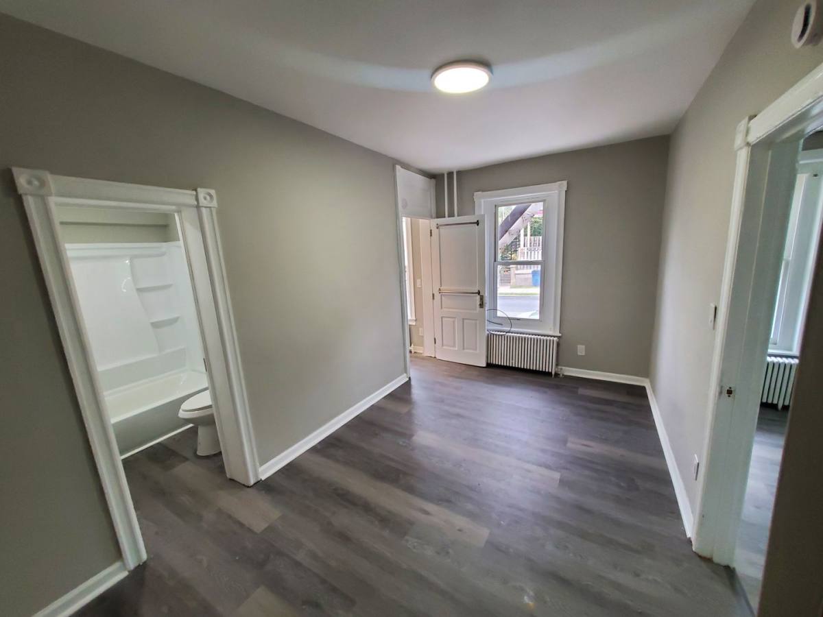 Apartment for rent at 13th & Walnut, Allentown, PA 18102