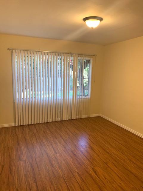Apartment for rent at 827 - 831 S Oxford Ave, Los Angeles, CA 90005