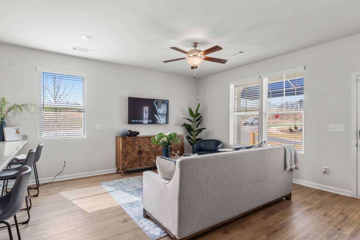 Townhouse for rent at 6814 Nipton Crossing, Flowery Branch, GA 30542