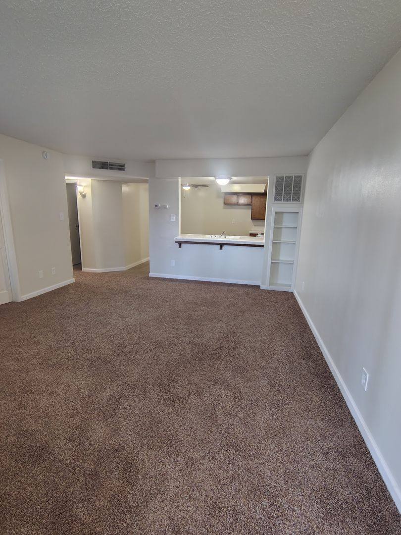 Apartment for rent at 4140 Teal St, Bakersfield, CA 93304