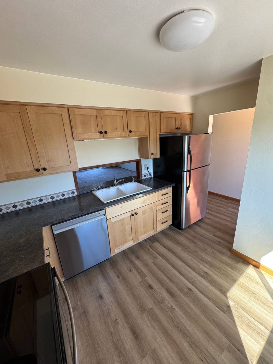 Apartment for rent at 700 NW 12th St, McMinnville, OR 97128