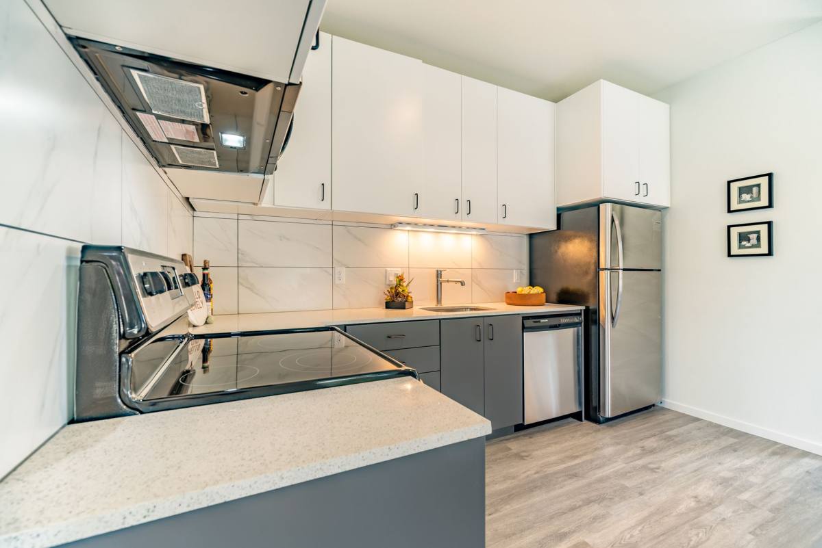 Apartment for rent at 5166 SE Division St, Portland, OR 97206