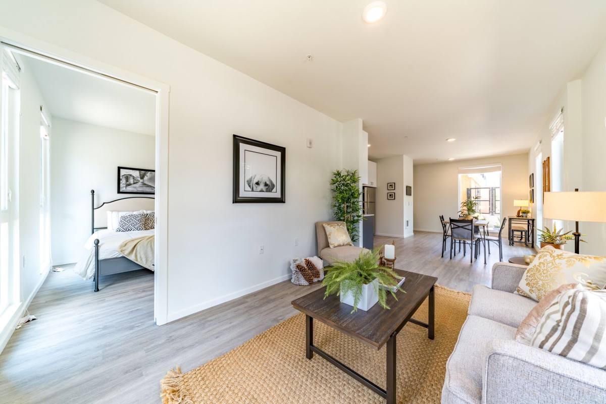 Apartment for rent at 5166 SE Division St, Portland, OR 97206