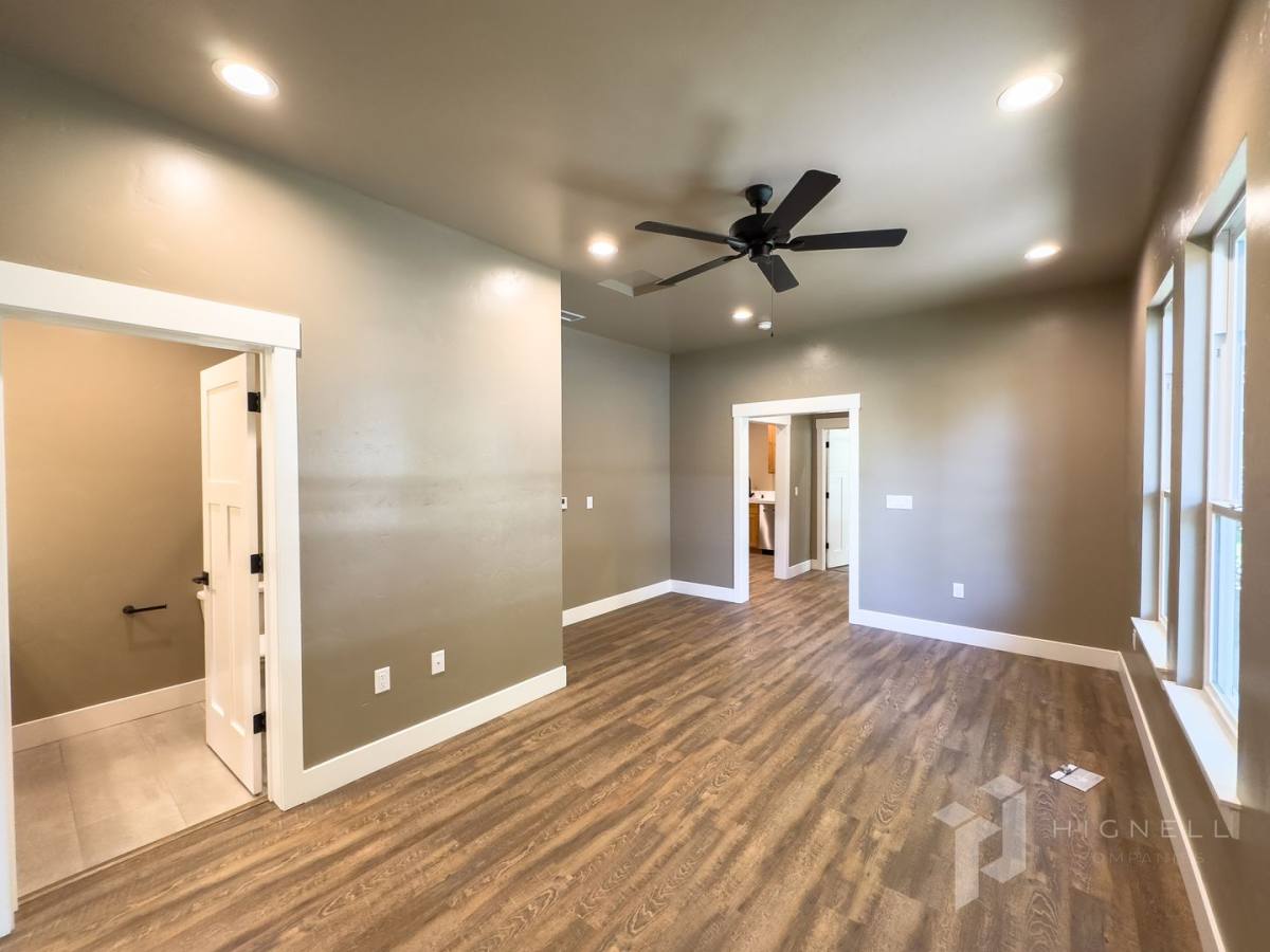 Apartment for rent at 806 Normal St, Chico, CA 95928