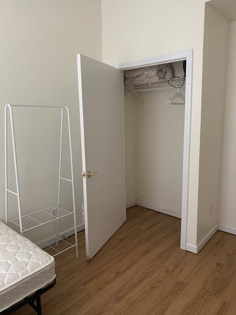 Apartment for rent at 260 Dwight St, New Haven, CT 06511