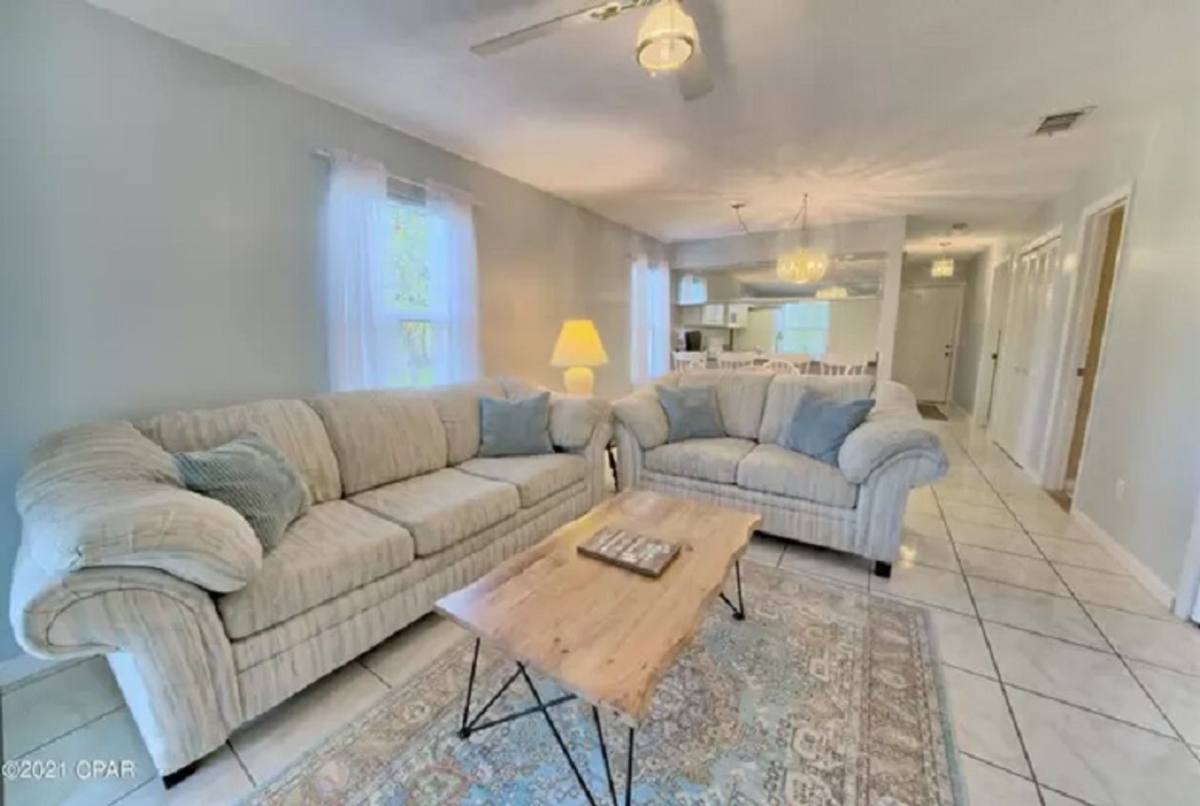 Apartment for rent at 7813 N Lagoon Dr #6C, Panama City, FL 32408