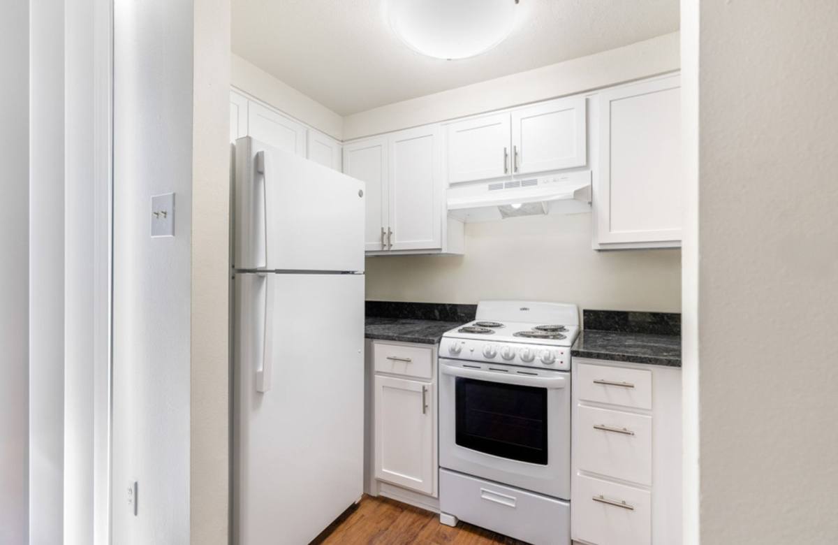 Apartment for rent at 3209 Roberta St, Metairie, LA 70003