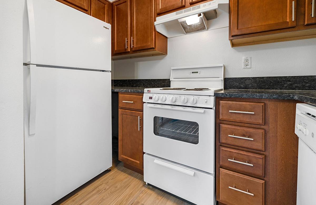 Apartment for rent at 3209 Roberta St, Metairie, LA 70003