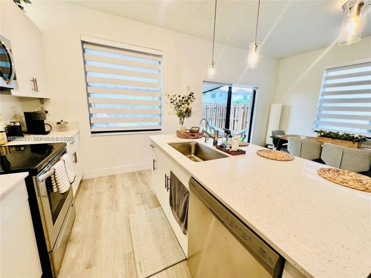 House for rent at 25532 SW 108th Ave, Homestead, FL 33032